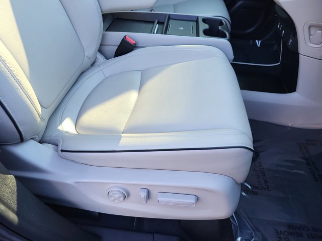 Used 2025 Honda Odyssey Touring image 29