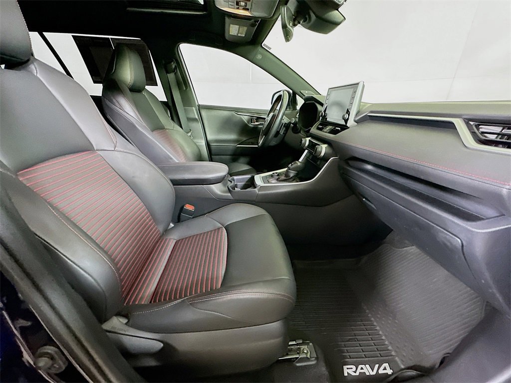 Used 2021 Toyota RAV4 XSE image 11