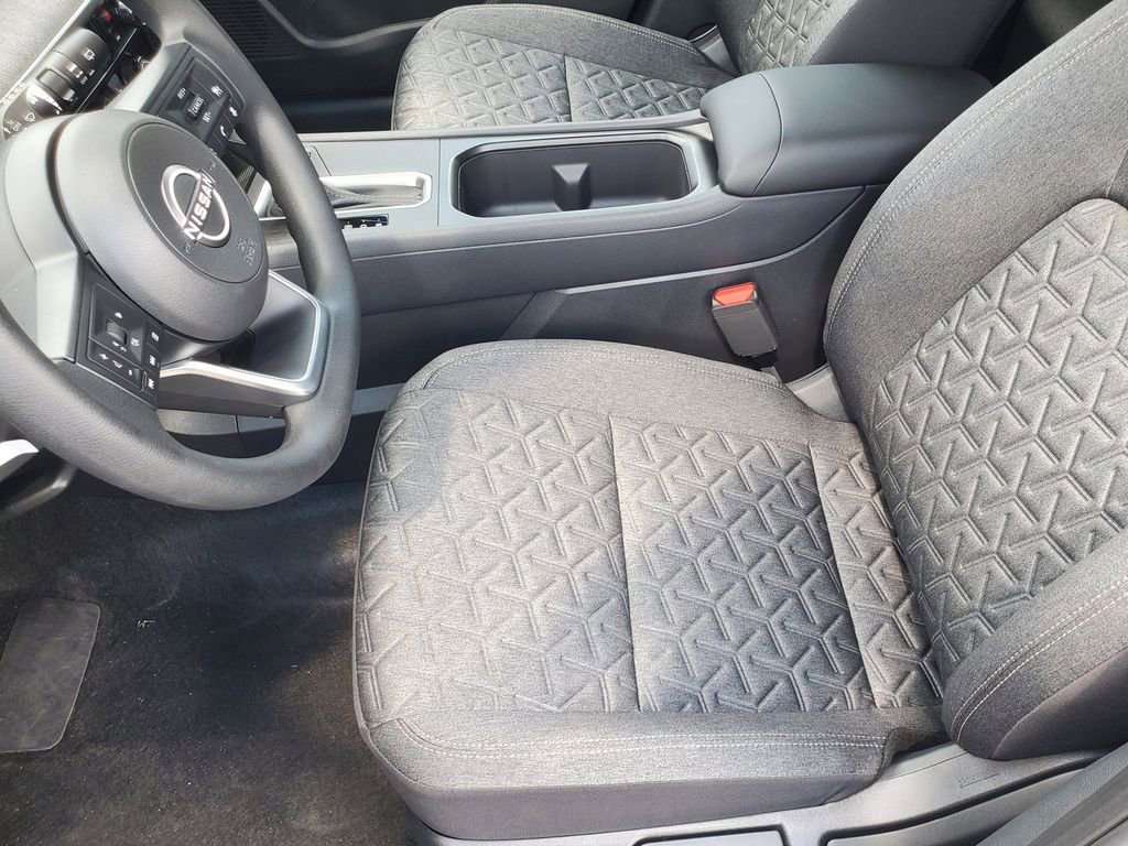 New 2026 Nissan Kicks SV w/ SV Premium Package image 10