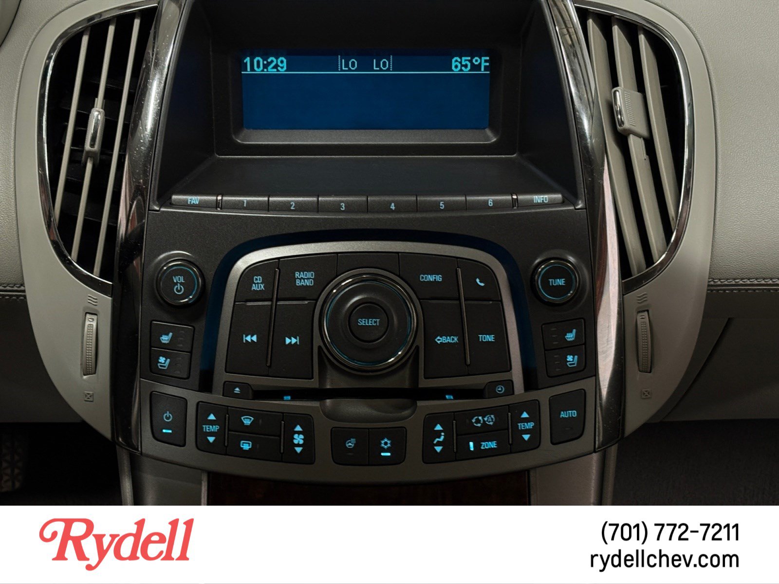 Used 2010 Buick LaCrosse CXS FWD image 20