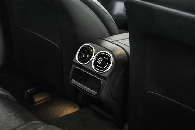 New 2026 Mercedes-Benz C 300 4MATIC Sedan image 19