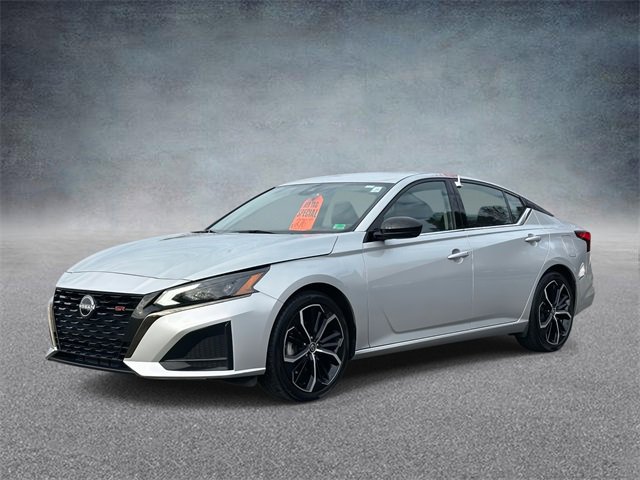 Used 2024 Nissan Altima 2.5 SR image 5