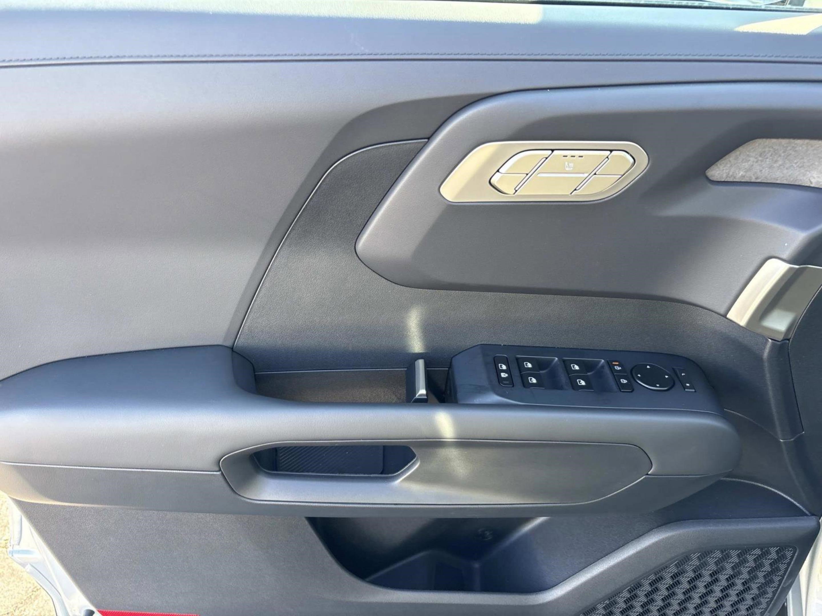 New 2027 Kia Telluride S image 21