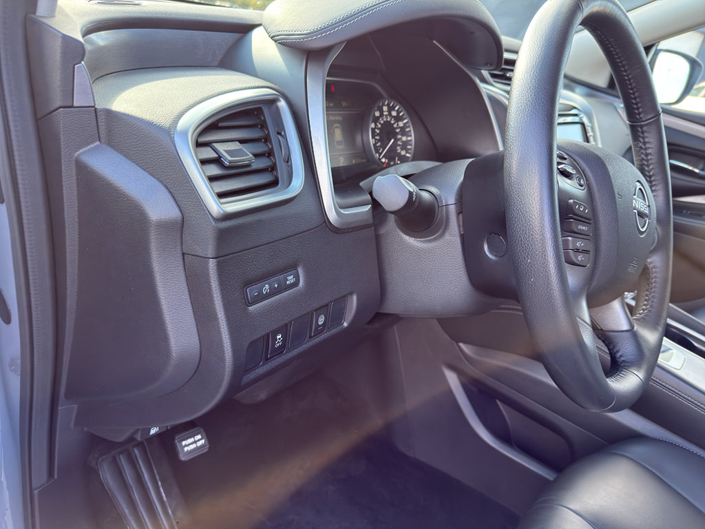 Certified 2023 Nissan Murano SV w/ SV Midnight Edition Package image 14