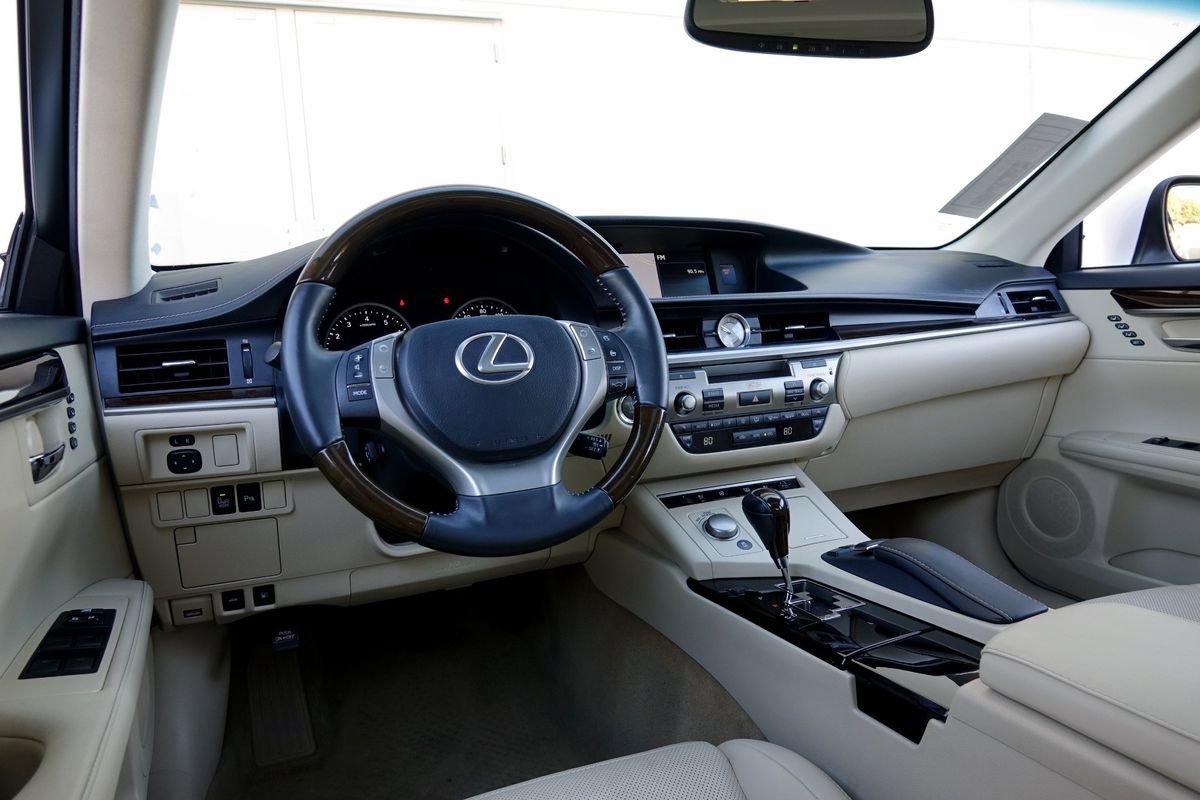 Used 2014 Lexus ES 350 image 5
