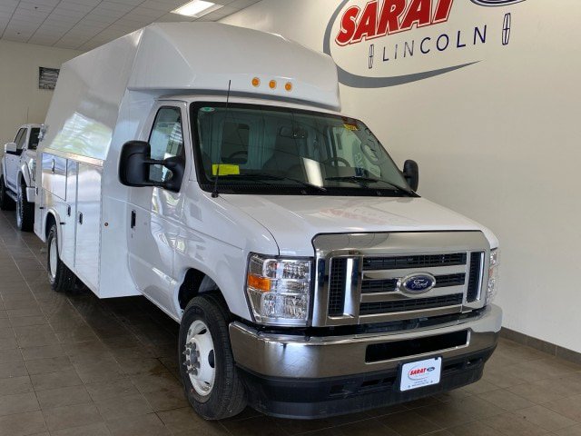 New 2025 Ford E-350 and Econoline 350 Super Duty w/ Power Equipment Group RWD image 2