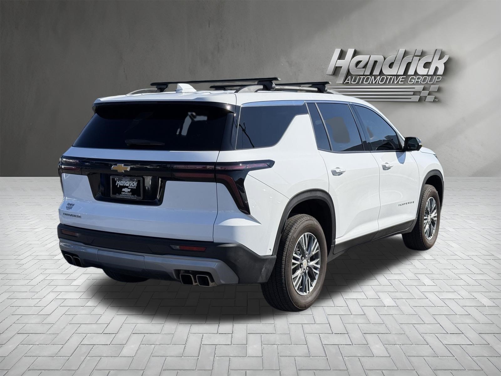 Used 2025 Chevrolet Traverse LT w/ Enhanced Driving Package FWD image 10