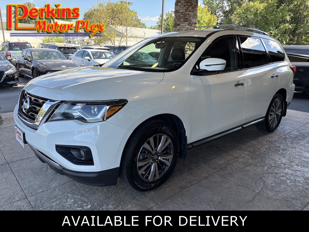 Used 2017 Nissan Pathfinder SL w/ SL Tech Package