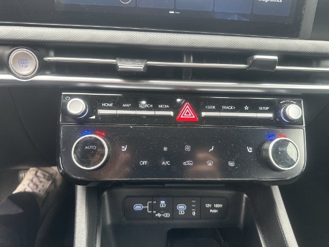 Used 2025 Hyundai Tucson SEL AWD/4WD image 19