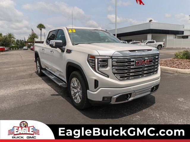 Used 2023 GMC Sierra 1500 Denali w/ Technology Package AWD/4WD image 1