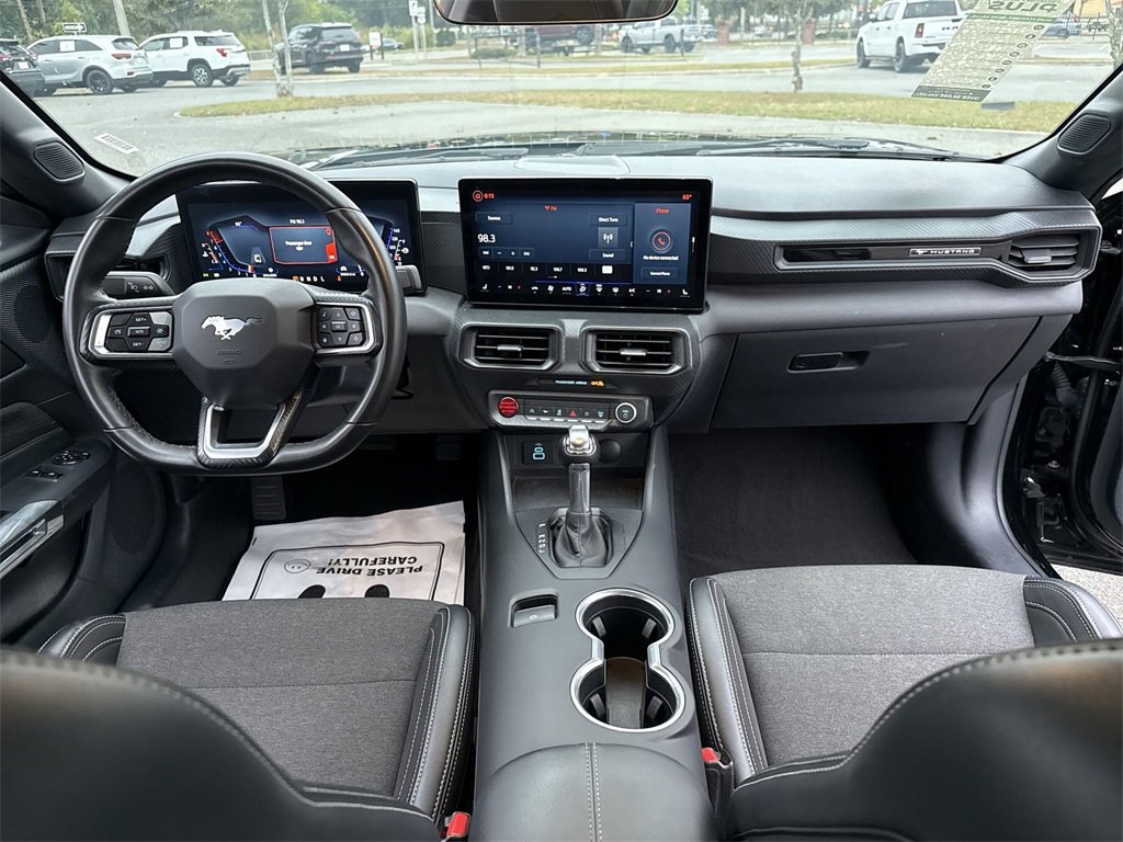 Used 2024 Ford Mustang Coupe image 24