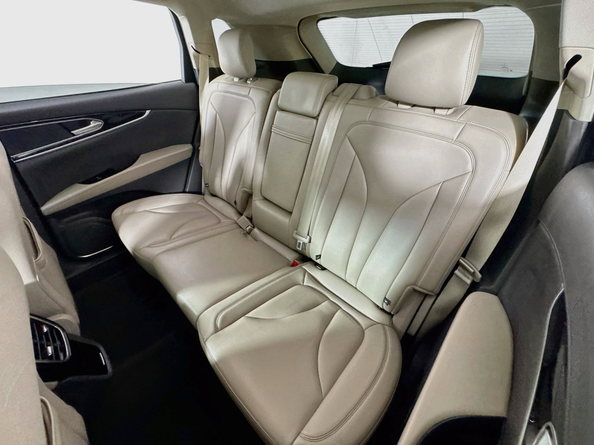 Used 2022 Lincoln Nautilus AWD w/ Premium Package image 22