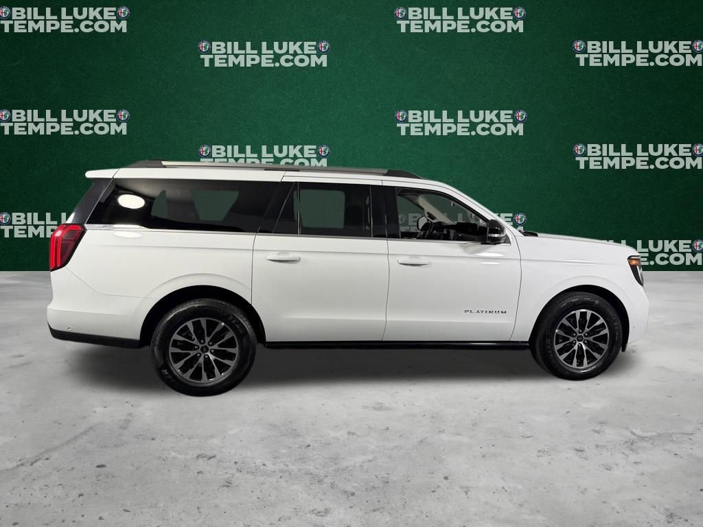 Used 2025 Ford Expedition Platinum w/ Driver's Package AWD/4WD image 4
