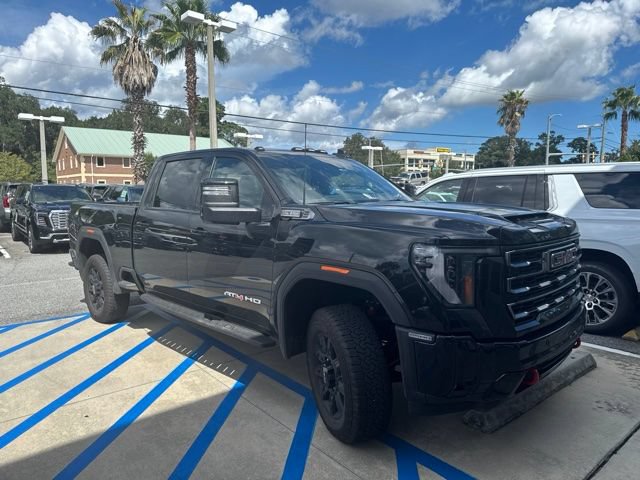 Used 2025 GMC Sierra 2500 AT4 w/ AT4 Premium Plus Package AWD/4WD image 5