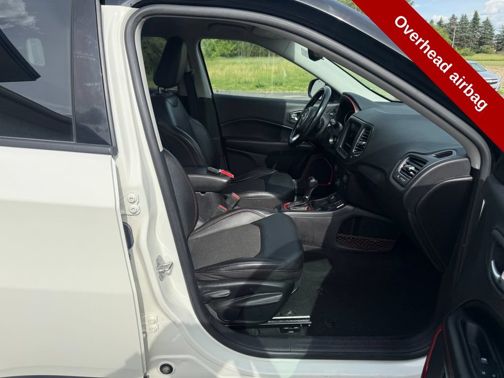 Used 2021 Jeep Compass Trailhawk AWD/4WD image 40
