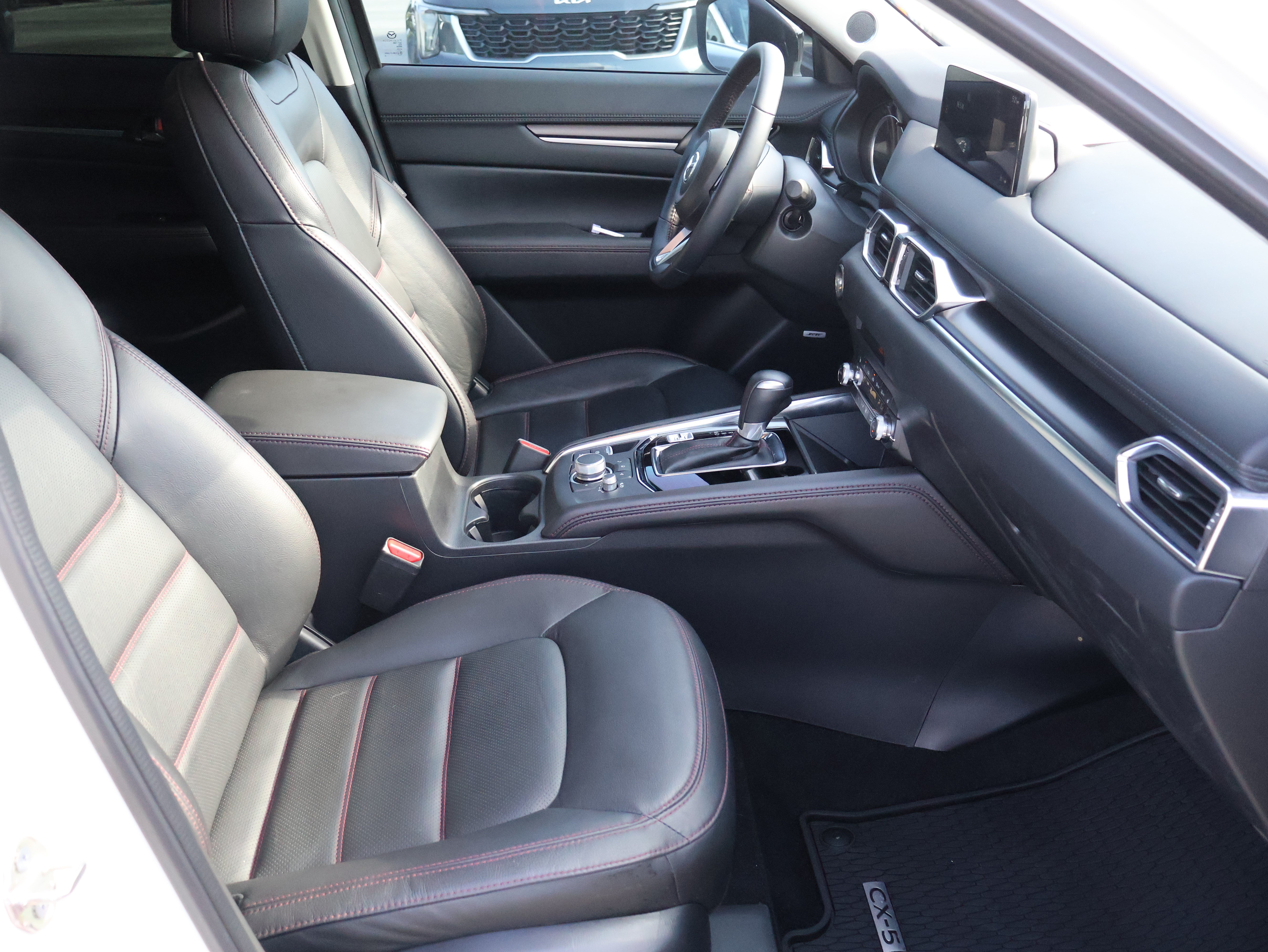 Used 2025 MAZDA CX-5 Carbon Edition AWD/4WD image 8