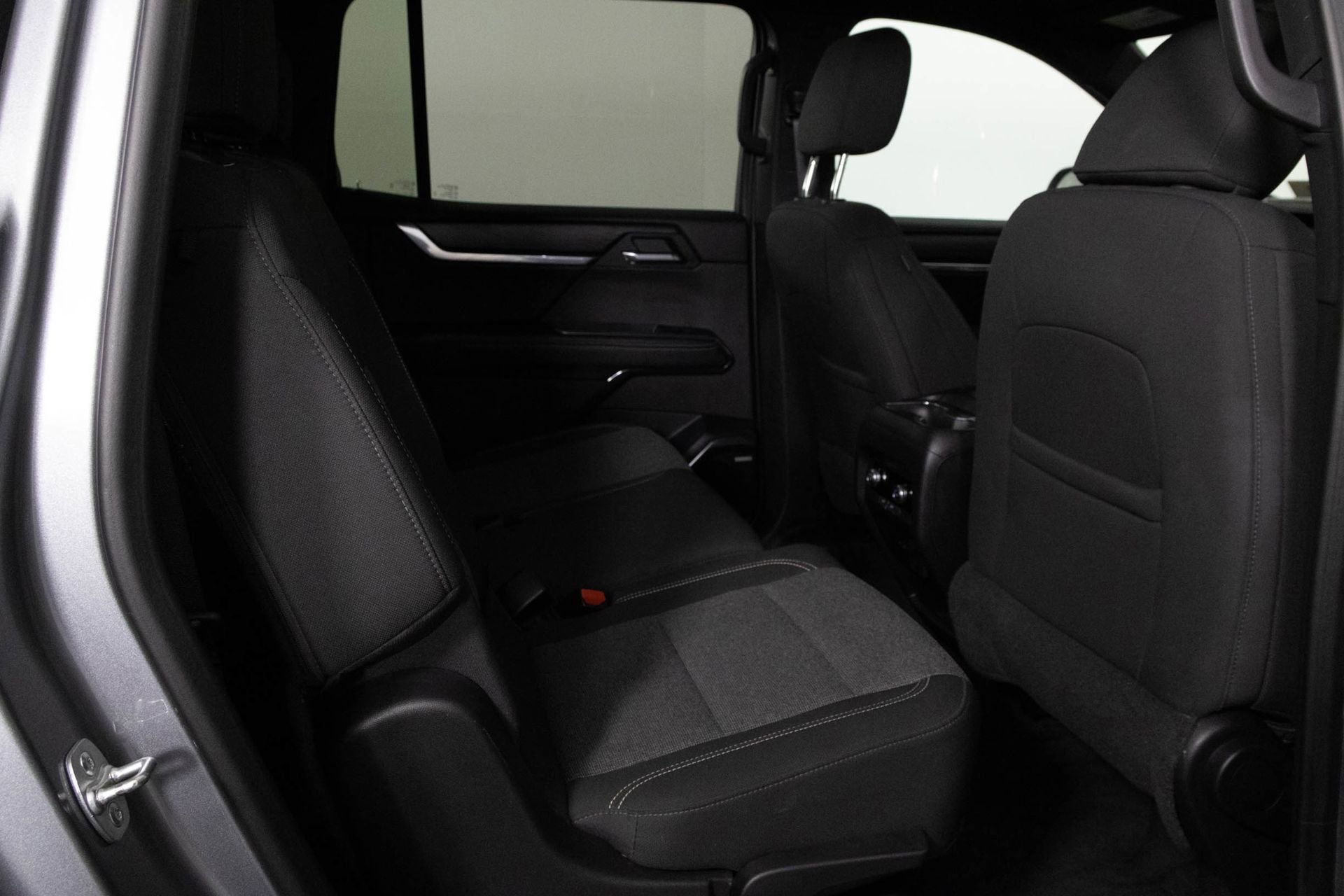 Certified 2025 GMC Acadia Elevation image 37