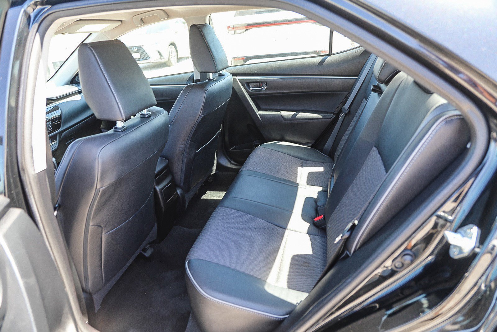 Used 2016 Toyota Corolla S FWD image 25