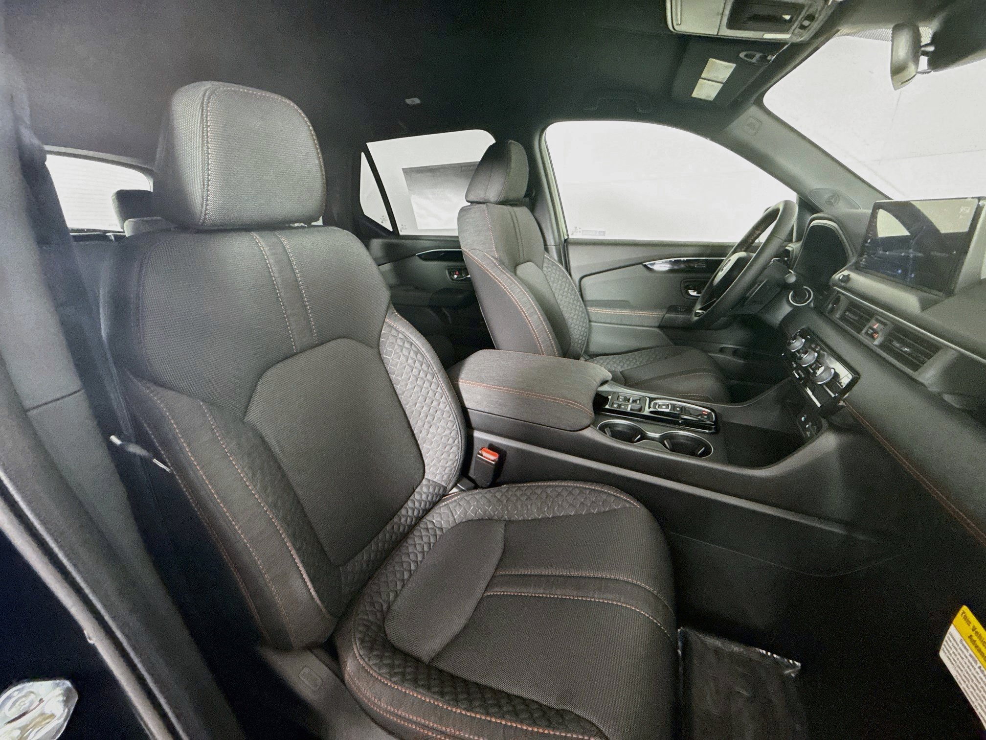 New 2026 Honda Pilot Sport image 36
