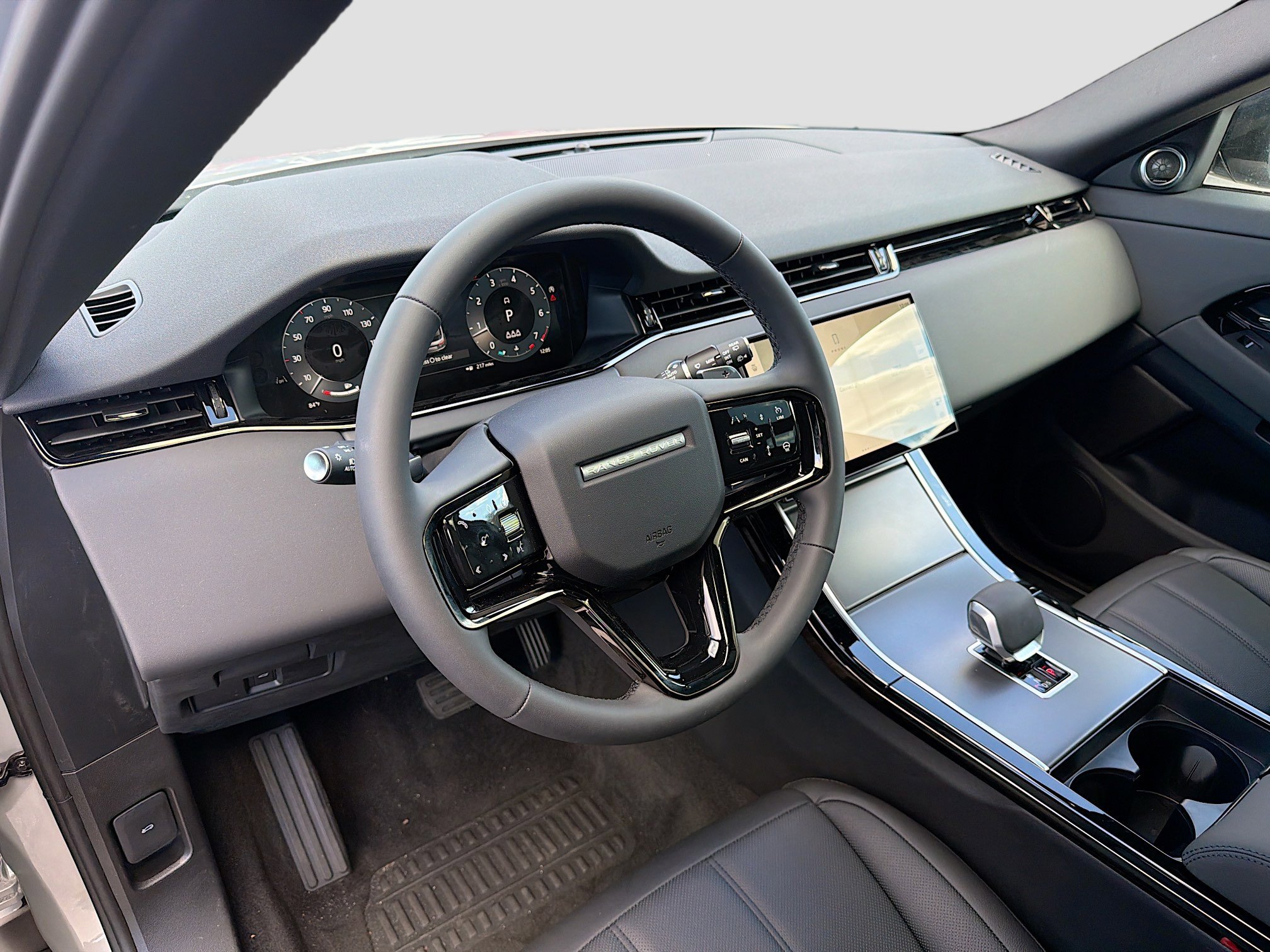 New 2026 Land Rover Range Rover Evoque S image 25