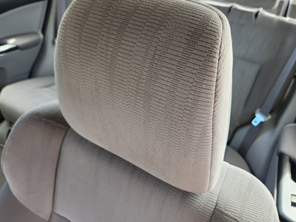 Used 2014 Honda CR-V LX image 6