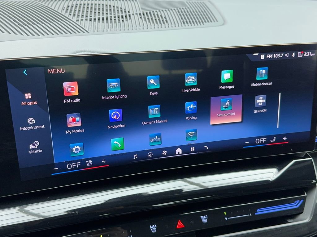 Used 2024 BMW 530i image 25