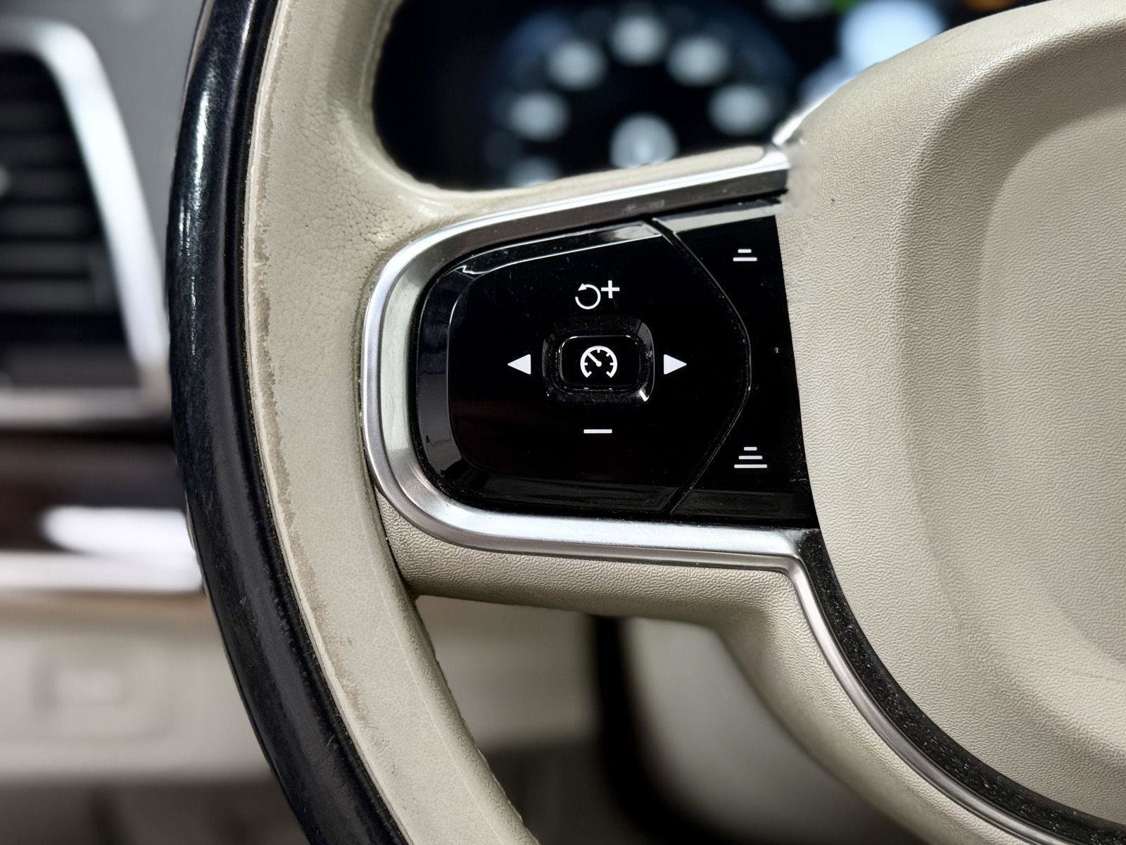 Used 2016 Volvo XC90 T6 Momentum w/ Protection Package Plus AWD/4WD image 16