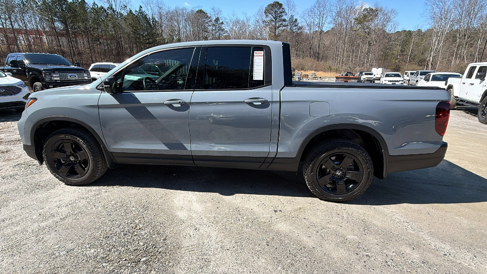 Used 2024 Honda Ridgeline Black Edition image 12