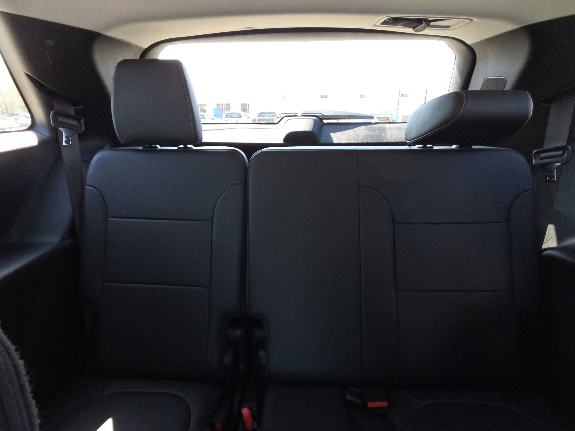 Used 2021 Chevrolet Traverse Premier w/ Redline Edition image 32