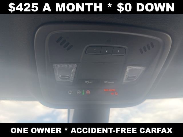 Used 2023 Chevrolet Traverse LT image 22