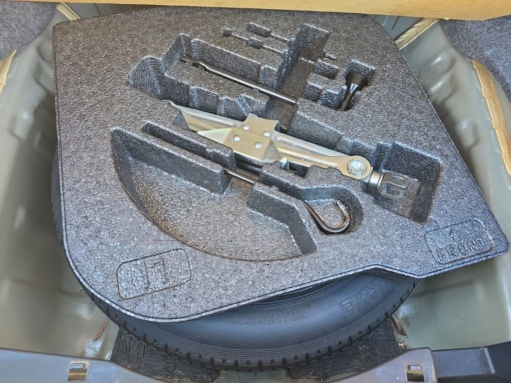 Used 2017 Honda Accord Touring image 15