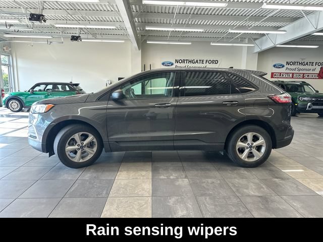 Used 2020 Ford Edge SE FWD image 12