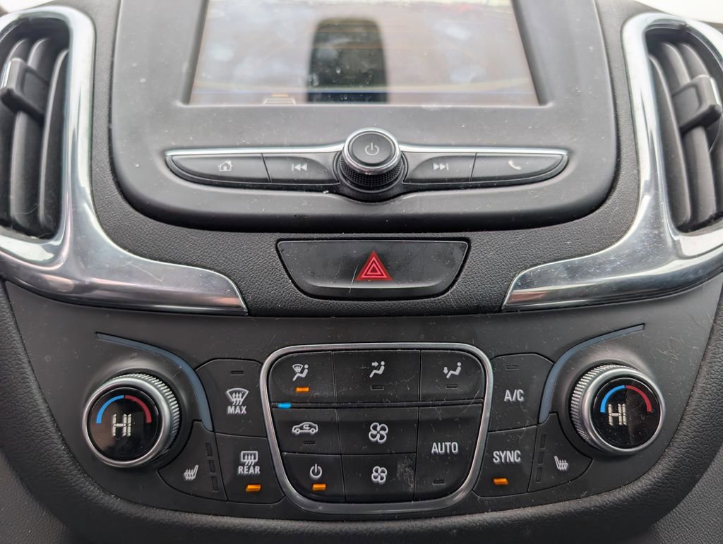 Used 2019 Chevrolet Equinox LT AWD/4WD image 21