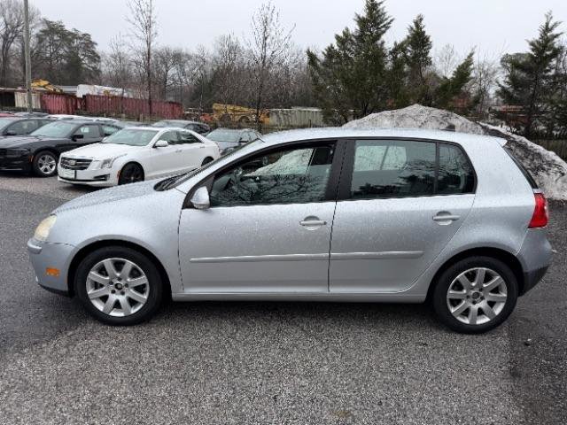 Used 2008 Volkswagen Rabbit S image 2
