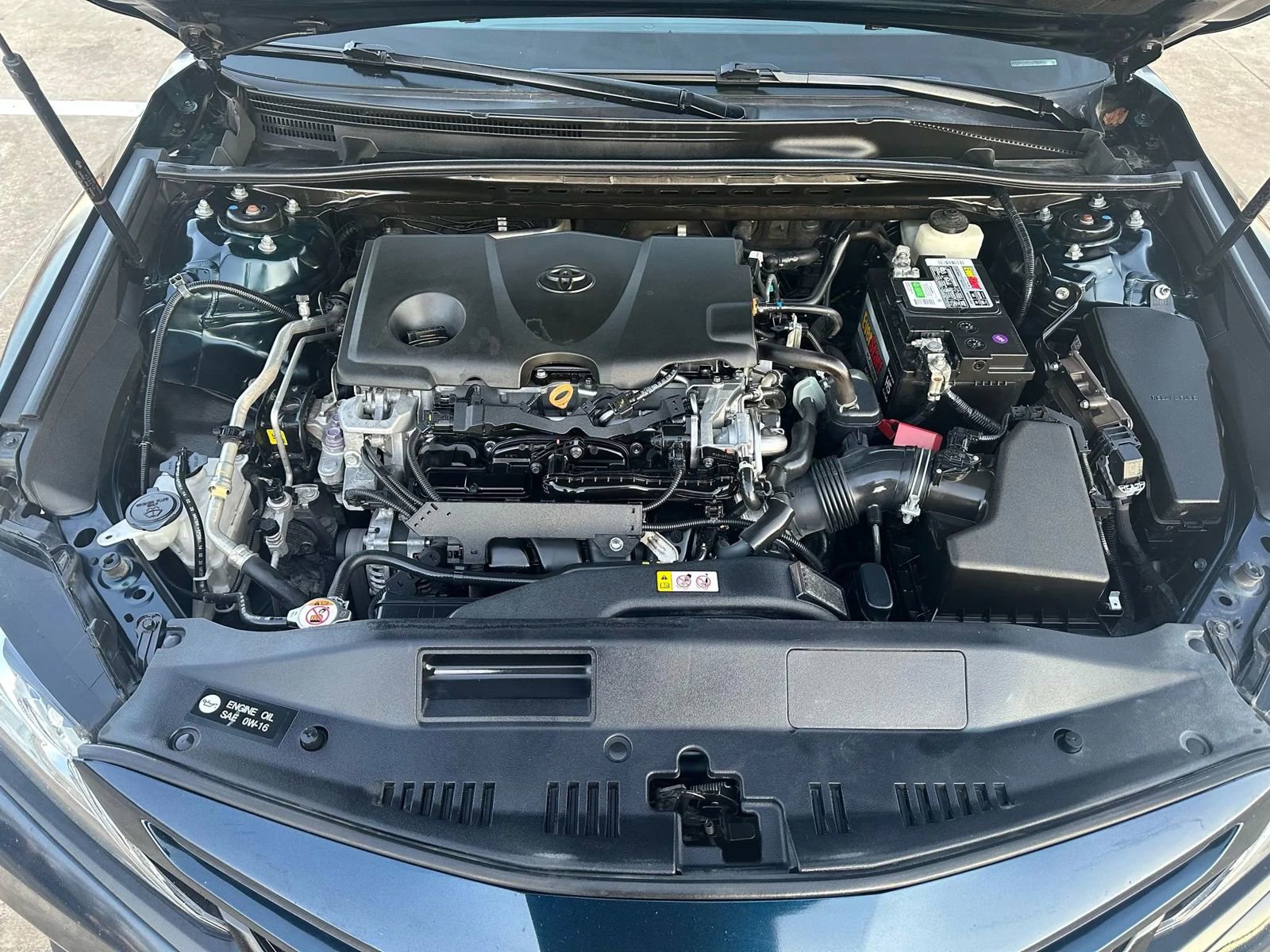 Used 2020 Toyota Camry XSE image 31