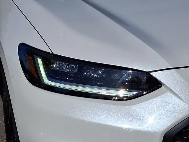 Certified 2025 Honda HR-V Sport image 9