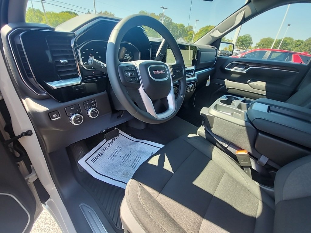 New 2026 GMC Sierra 1500 SLE w/ Preferred Package image 14
