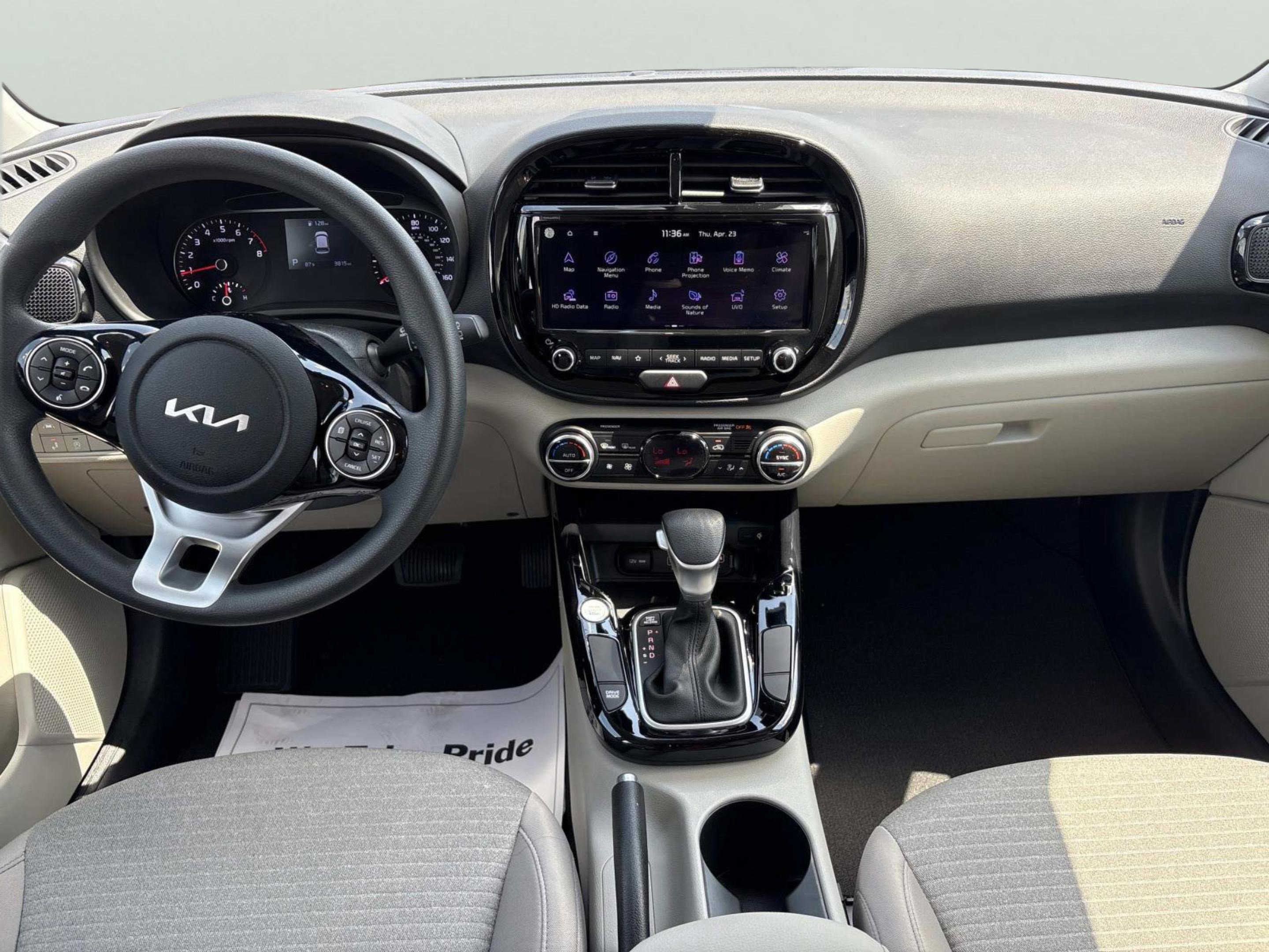 Used 2022 Kia Soul S FWD image 12