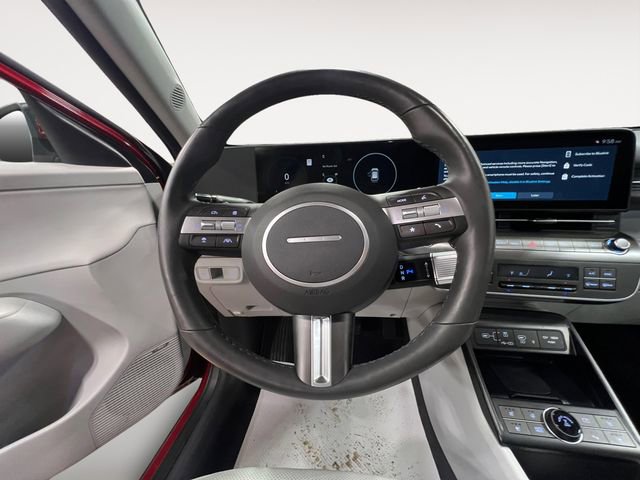 Used 2024 Hyundai Kona Limited AWD/4WD image 13