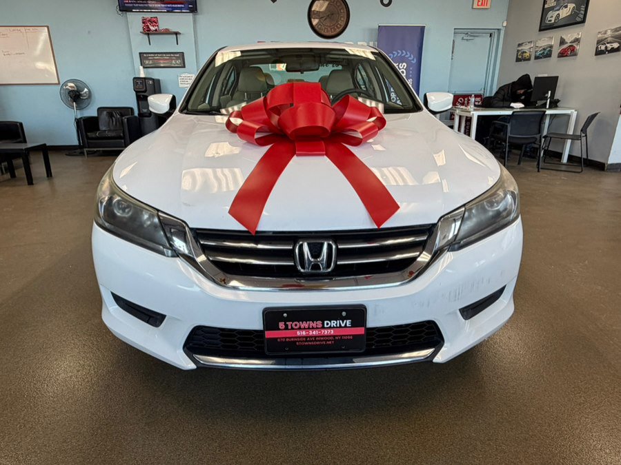 Used 2015 Honda Accord LX image 4