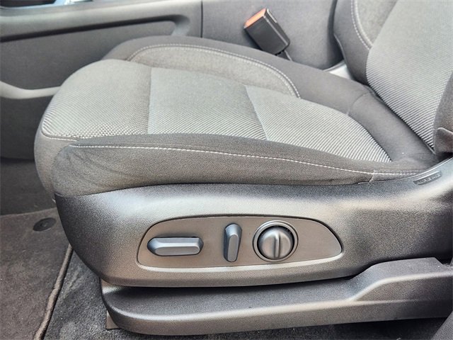 Used 2023 Chevrolet Traverse LT image 22