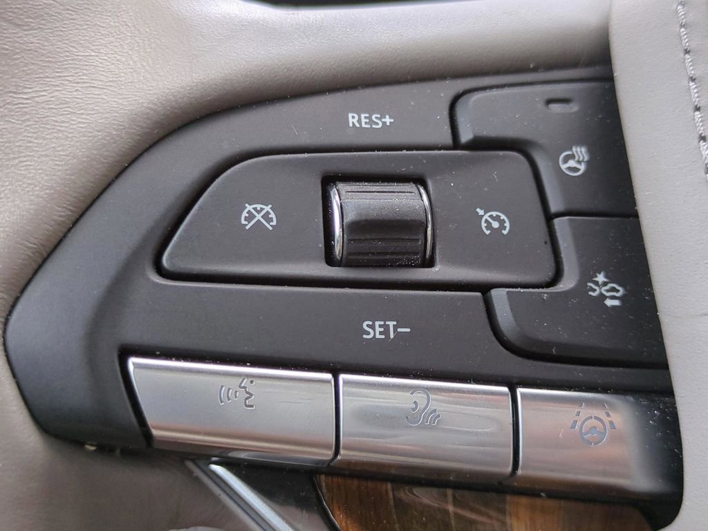 Used 2024 Cadillac Escalade Sport Platinum w/ LPO, ONYX Package AWD/4WD image 23