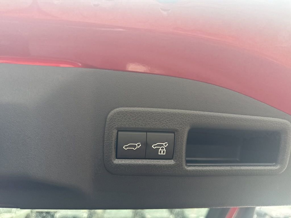 Used 2024 Subaru Solterra Touring w/ Touring Package image 21