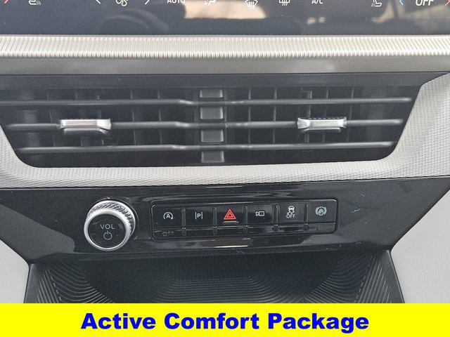 New 2026 Ford Explorer Active w/ Active Comfort Package image 8