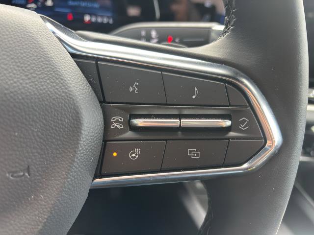 Used 2026 Chevrolet Equinox LT FWD image 16