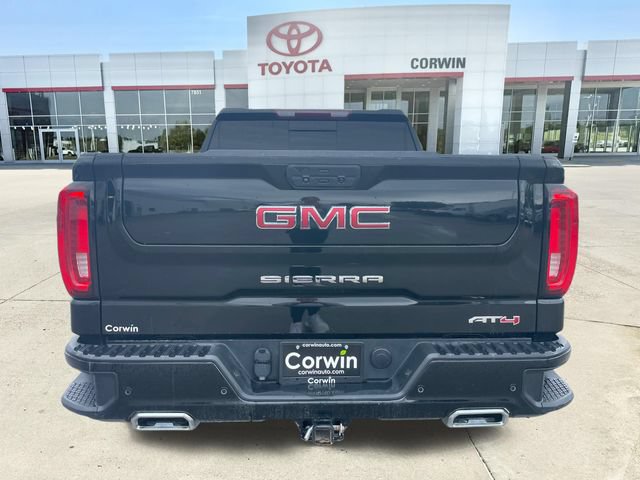 Used 2022 GMC Sierra 1500 AT4 w/ AT4 Preferred Package AWD/4WD image 4
