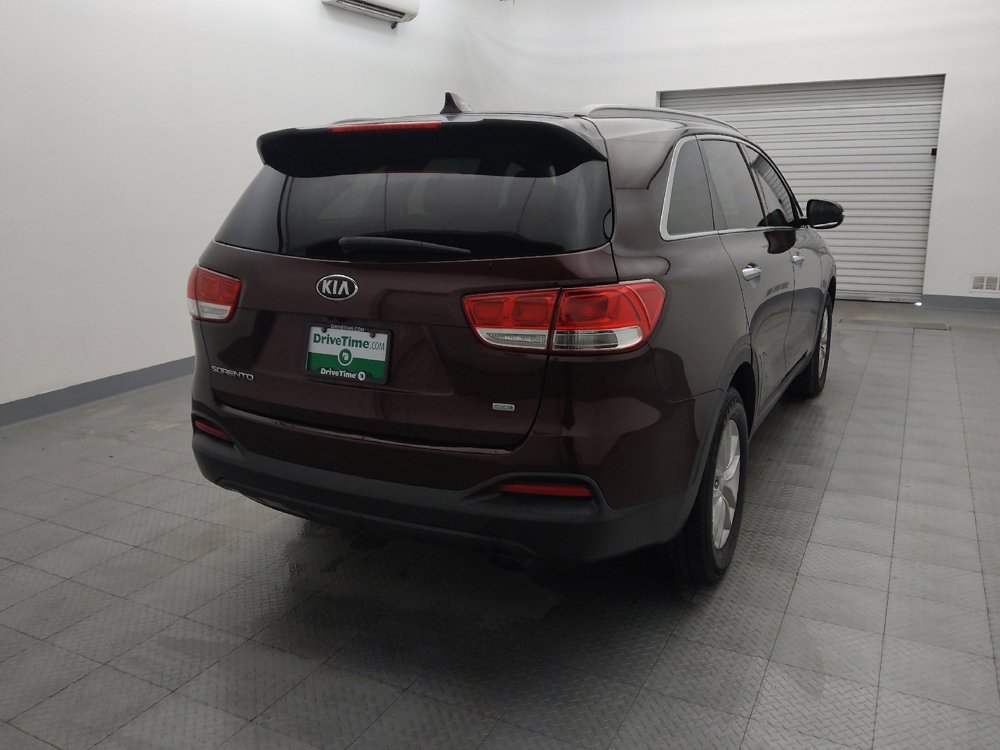 Used 2018 Kia Sorento LX FWD image 7