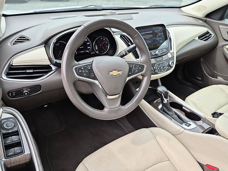Certified 2024 Chevrolet Malibu LT FWD image 30