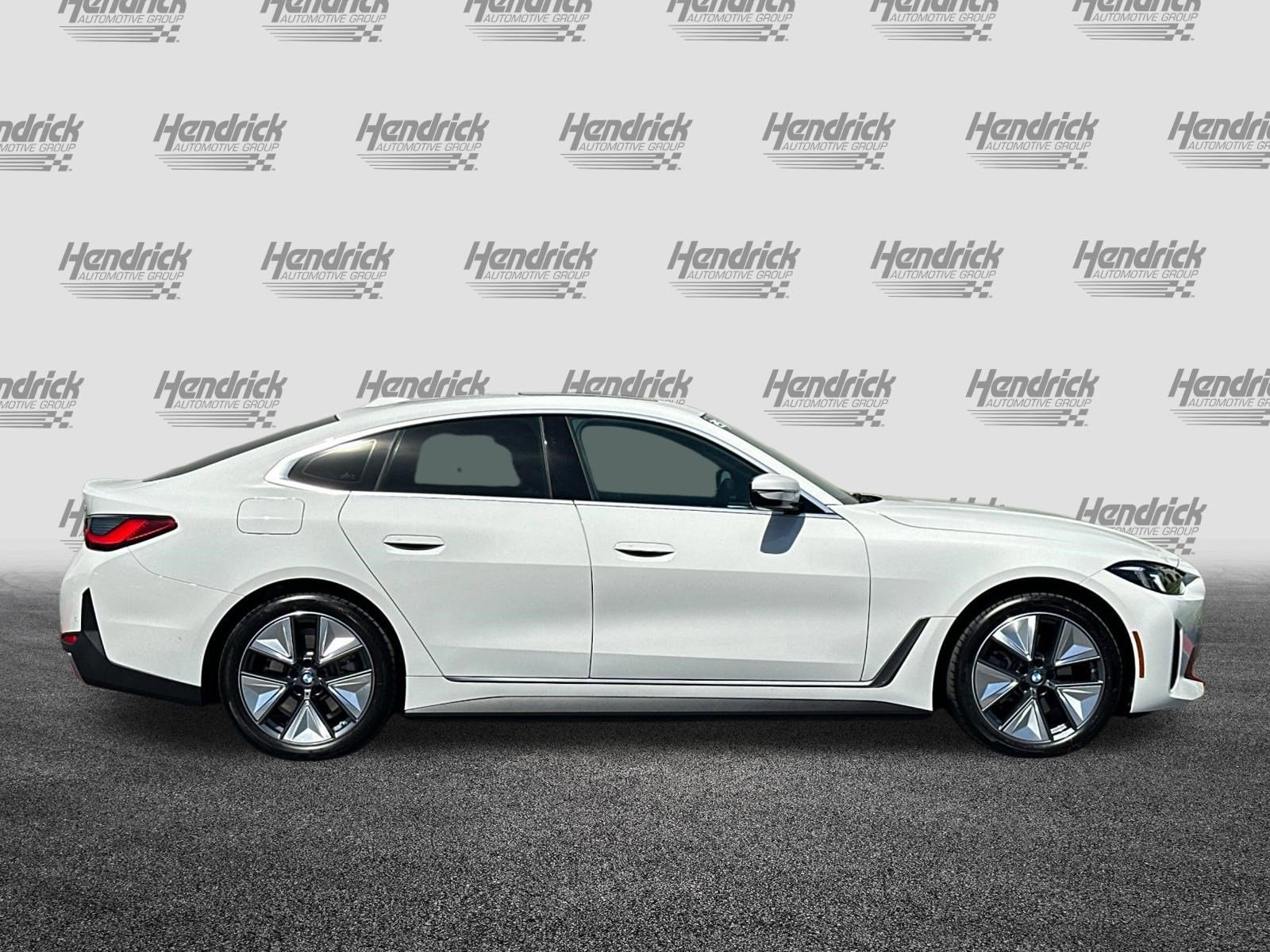 Used 2025 BMW i4 eDrive40 w/ Driving Assistance Package image 3