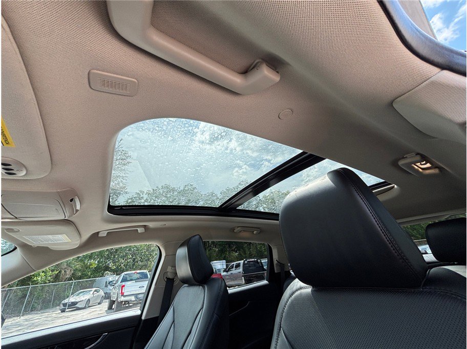 Used 2021 Lincoln Nautilus Reserve image 39